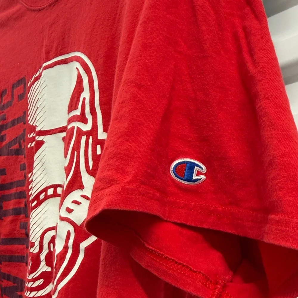 Star Wars Red Champion Wildcats T-Shirt - Picture 2 of 2